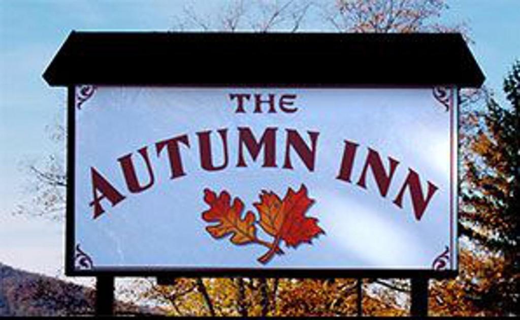 The Autumn Inn Bennington Exterior photo